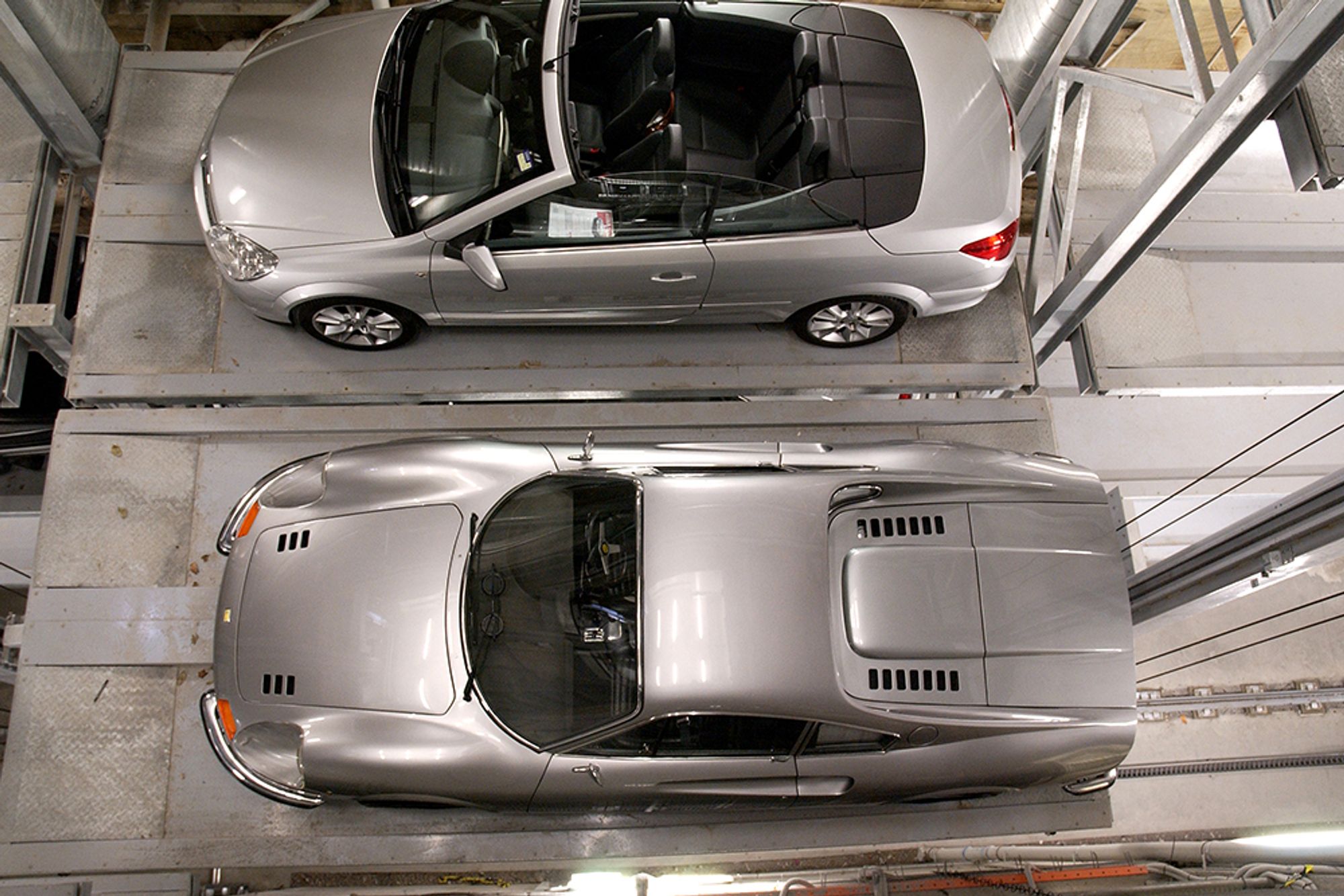 Preserving Convertibles: From Garage Requirements to Winter-Proofing